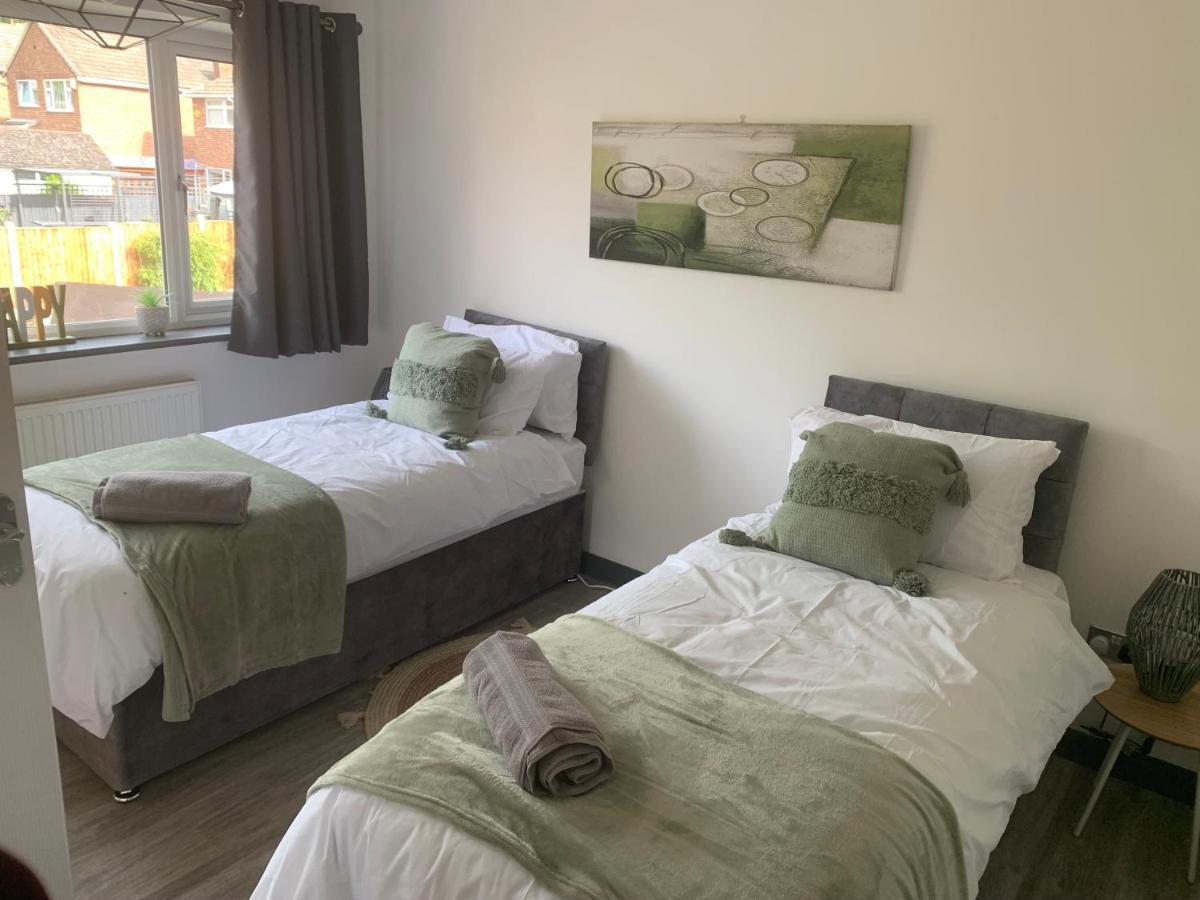 Crowthorne House, Beautiful 3 Bedroom Home For Upto 8 Guests, With Sofa Bed Cul-De-Sac With Private Driveway Nottingham Exteriér fotografie
